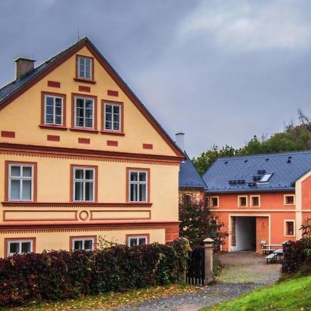 Hotel Penzion Pod Kalvárií Úštěk Esterno foto