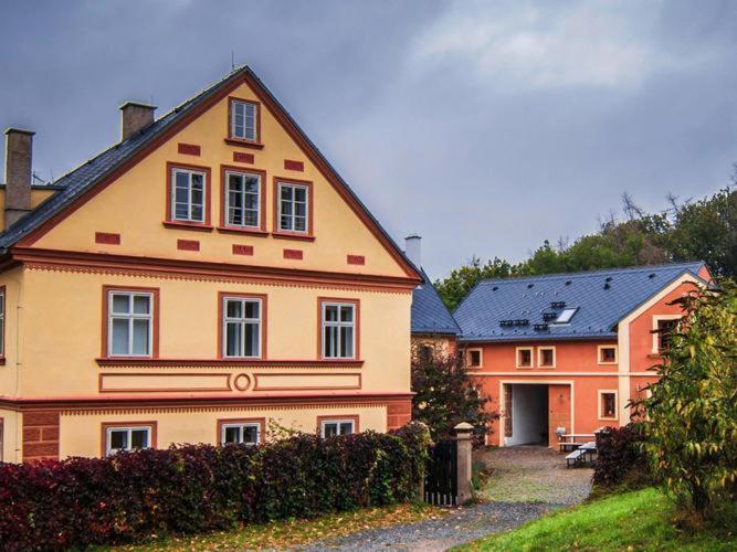 Hotel Penzion Pod Kalvárií Úštěk Esterno foto