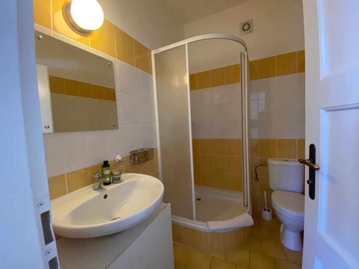 Hotel Penzion Pod Kalvárií Úštěk Esterno foto