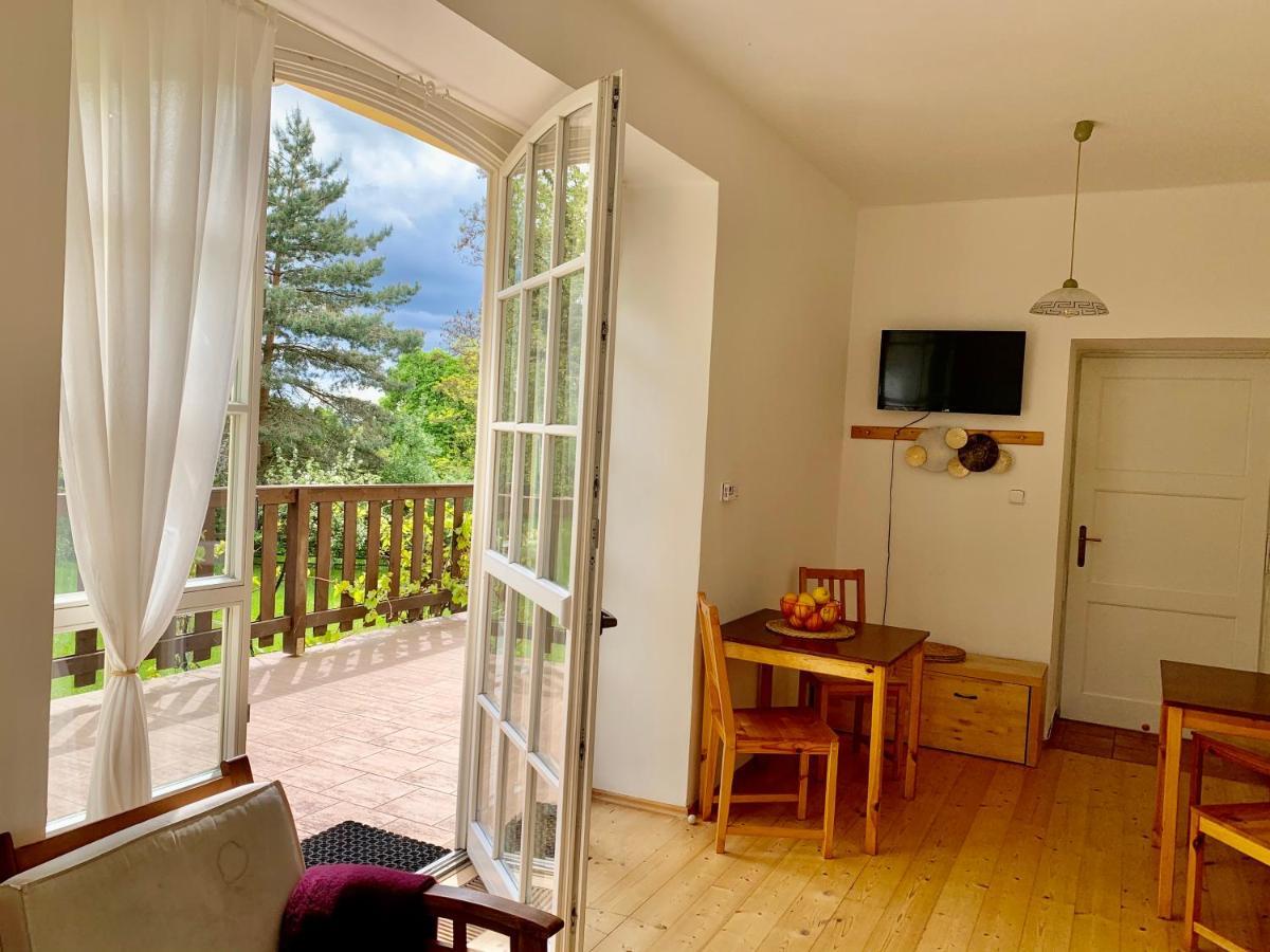 Hotel Penzion Pod Kalvárií Úštěk Esterno foto